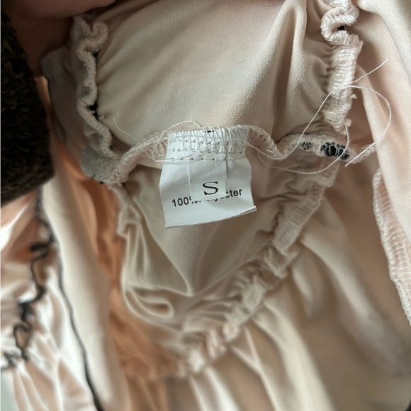 Cream and black color intimate slip wear size S - Picture 4 of 7